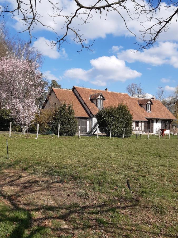 Oh ! Fleurs Des Champs Bed and Breakfast Chaumont-sur-Tharonne Εξωτερικό φωτογραφία